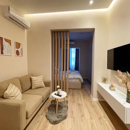 Aj Apartments, Hidden Gem In The Heart Of * تيرانا