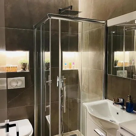 Апартаменты Aj Apartments, Hidden Gem In The Heart Of *