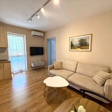 Apartment Aj Apartments, Hidden Gem In The Heart Of