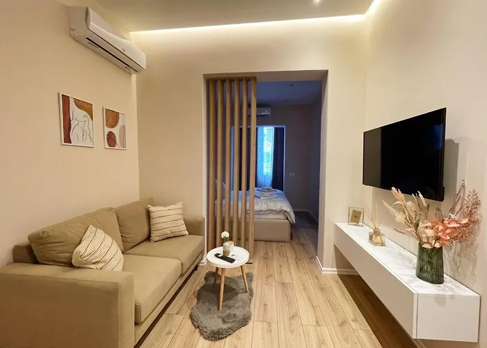 Aj Apartments, Hidden Gem In The Heart Of * Тирана