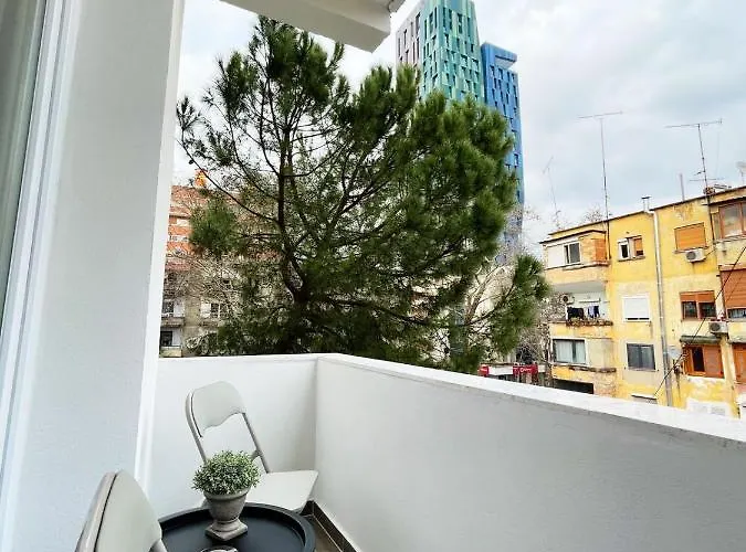 Aj Apartments, Hidden Gem In The Heart Of Apartament
